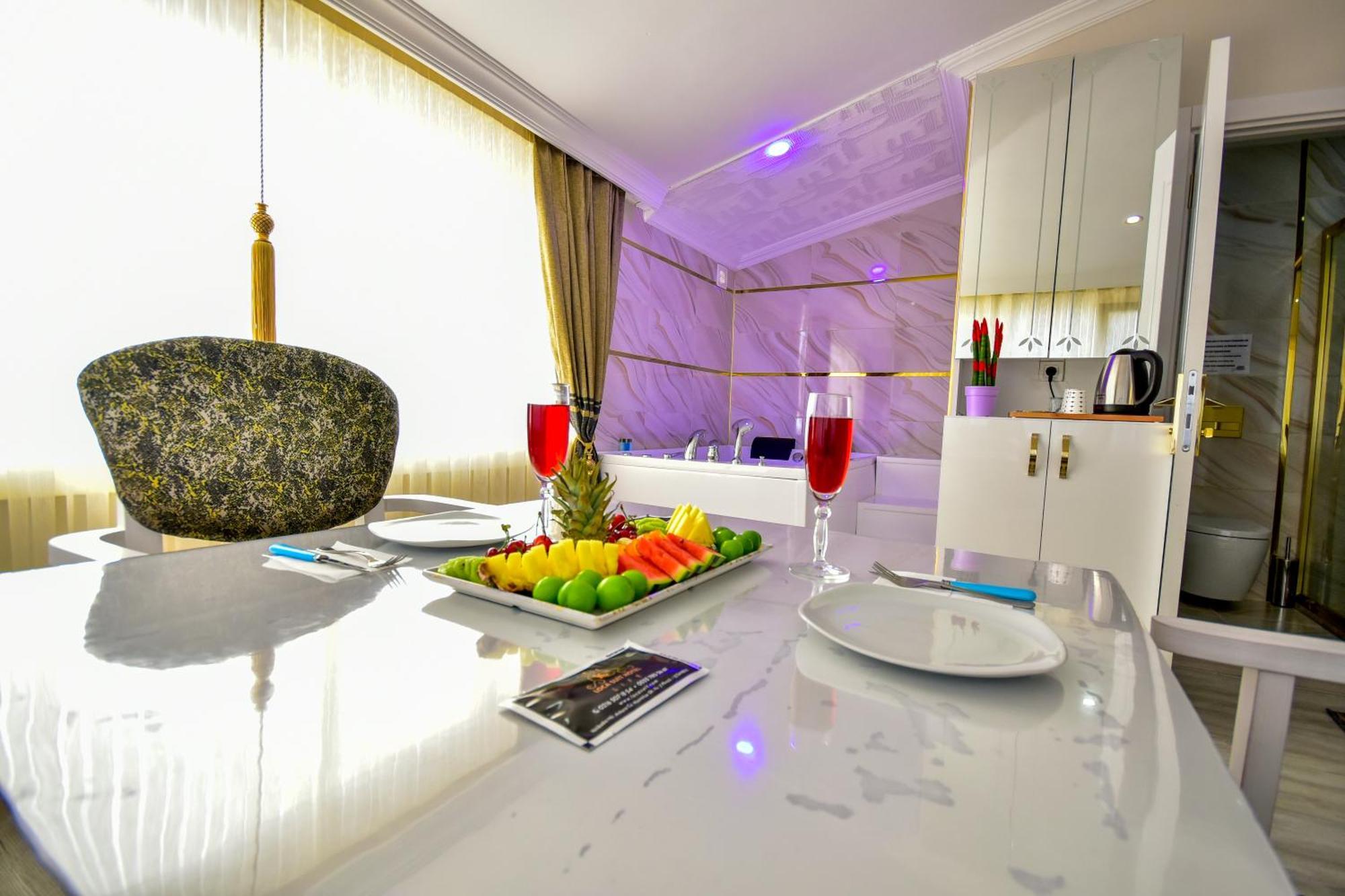 איסטמבול Loca Suit Life Airport Hotel מראה חיצוני תמונה